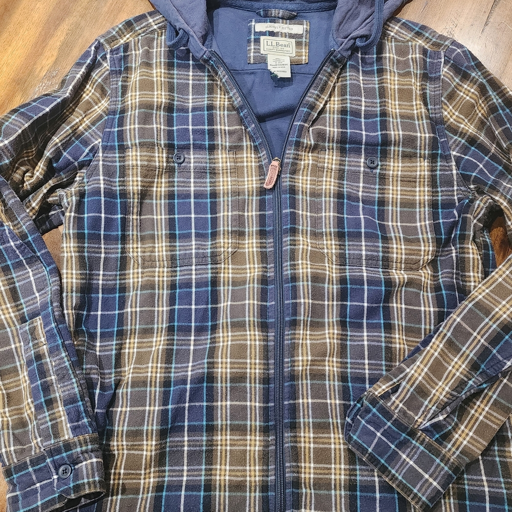 LL Bean Slightly Fitted Flannel Shirt Hooded Cotton Lined Zip Size Medium
